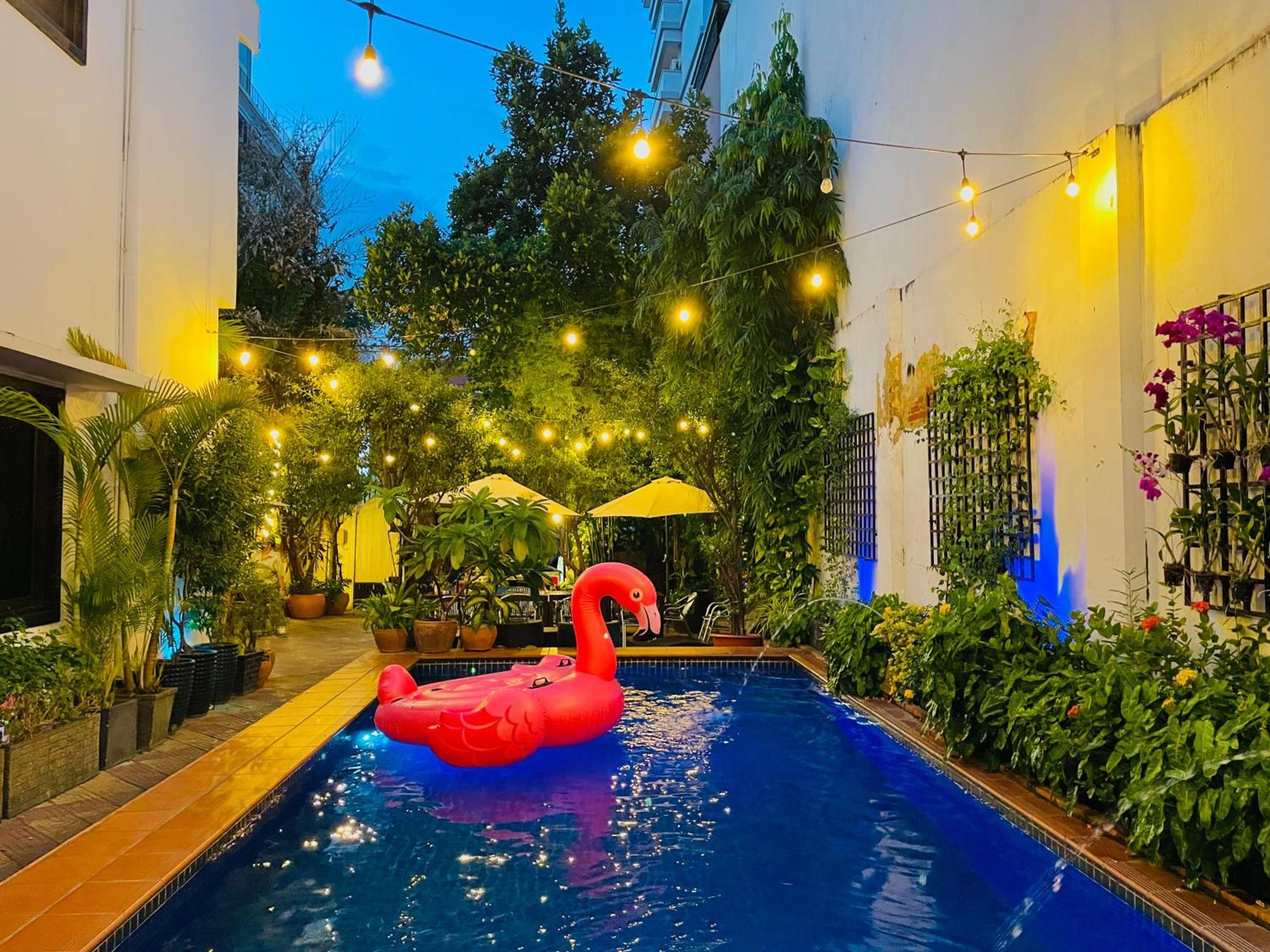 Birdcage Boutique Hotell Phnom Penh Eksteriør bilde